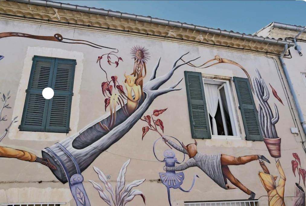 Le Nid Douillet Lägenhet Nîmes Exteriör bild