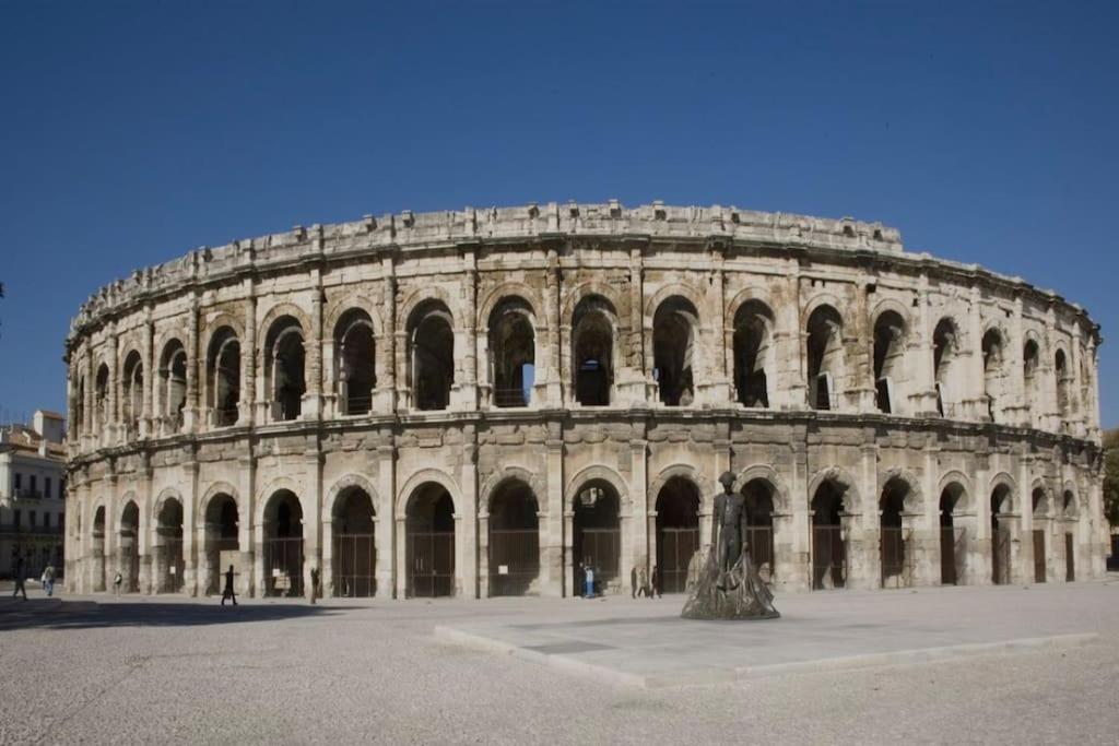 Le Nid Douillet Lägenhet Nîmes Exteriör bild